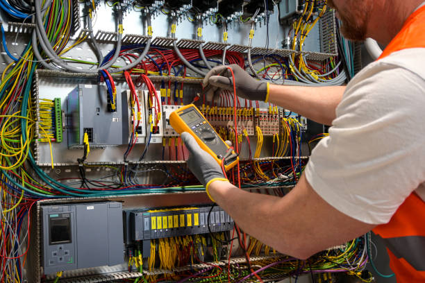 Best Circuit Breaker Repair  in Armona, CA